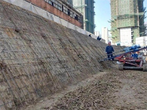 青河建筑边坡支护