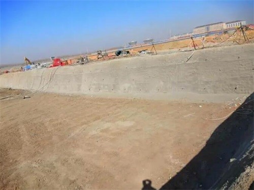 青河高铁桩基础建设